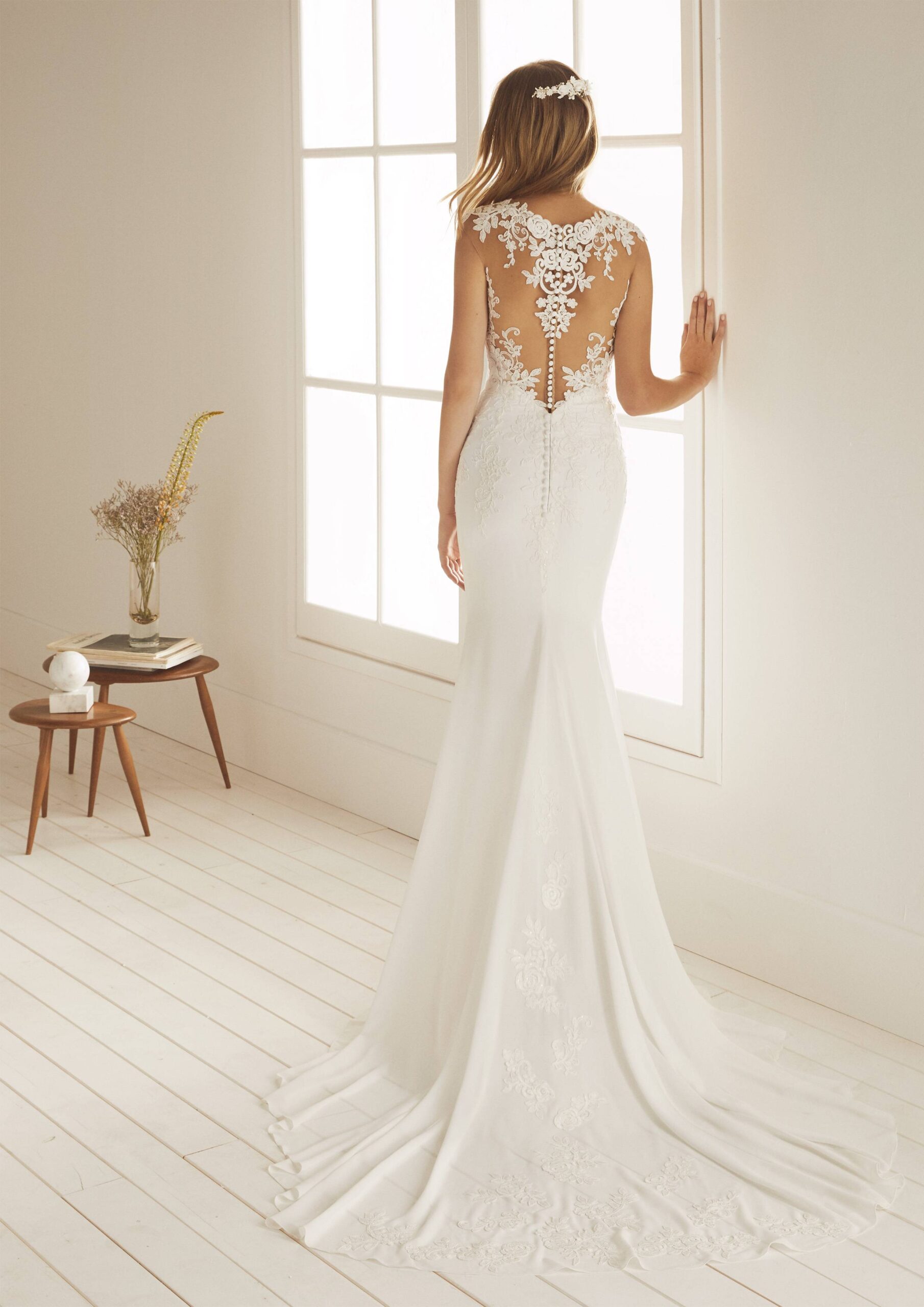 White One / Robe OCALA – Image 2