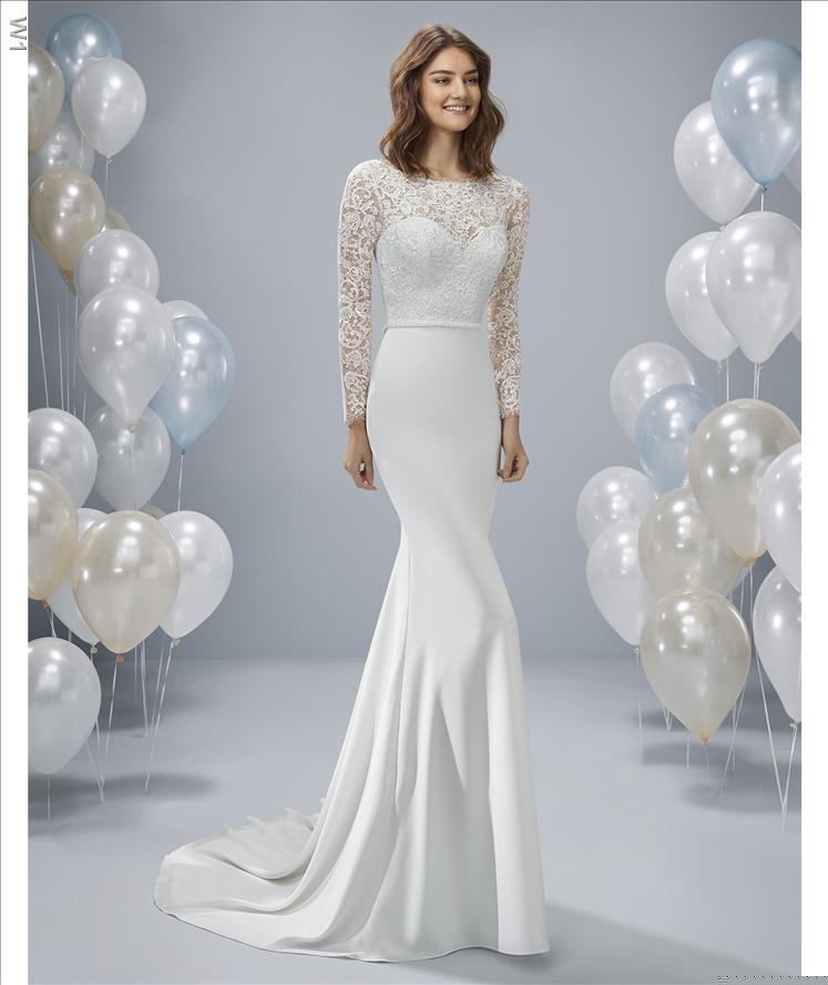 White One / Robe ORIUS